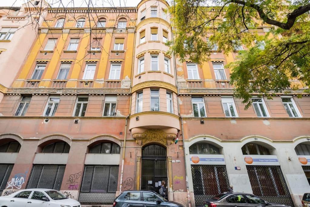 Klauzal Garden City Apartments Budapest Exterior photo